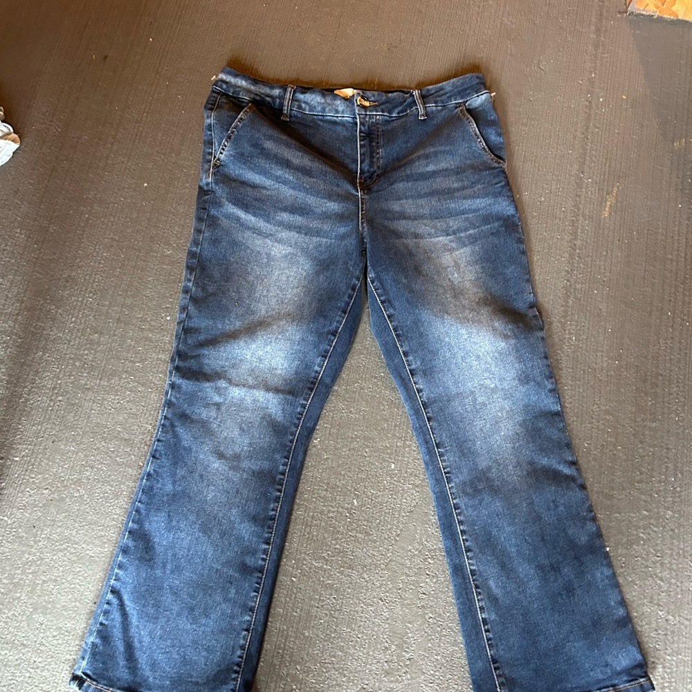 Classic Indigo Flare Women's Jeans